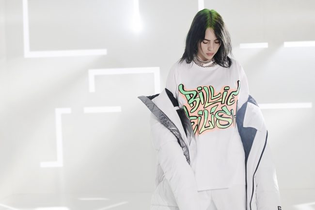 世界で最も注目される2000年代生まれシンガーBillie Eilish(ビリー ...